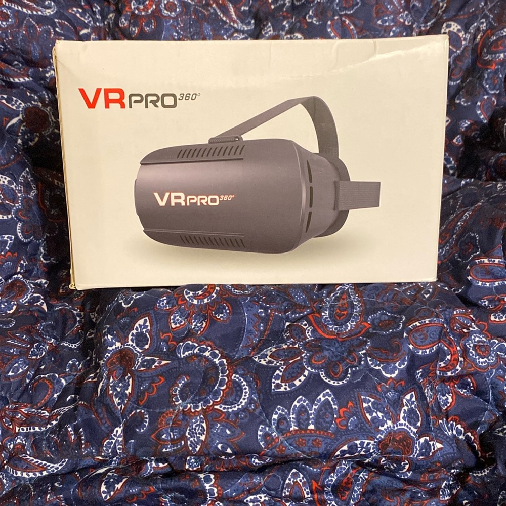 Black smartphone vr headset brand new good condition
